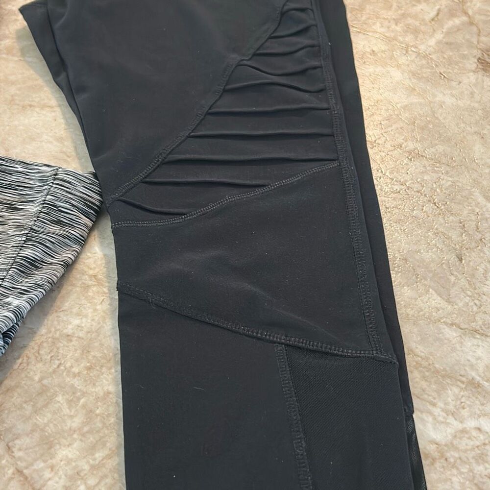 Bundle Of Exercise Pants L - image 2